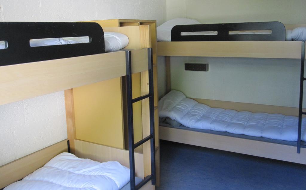 Harba Lorifa Hostel Valkenswaard Ruang foto