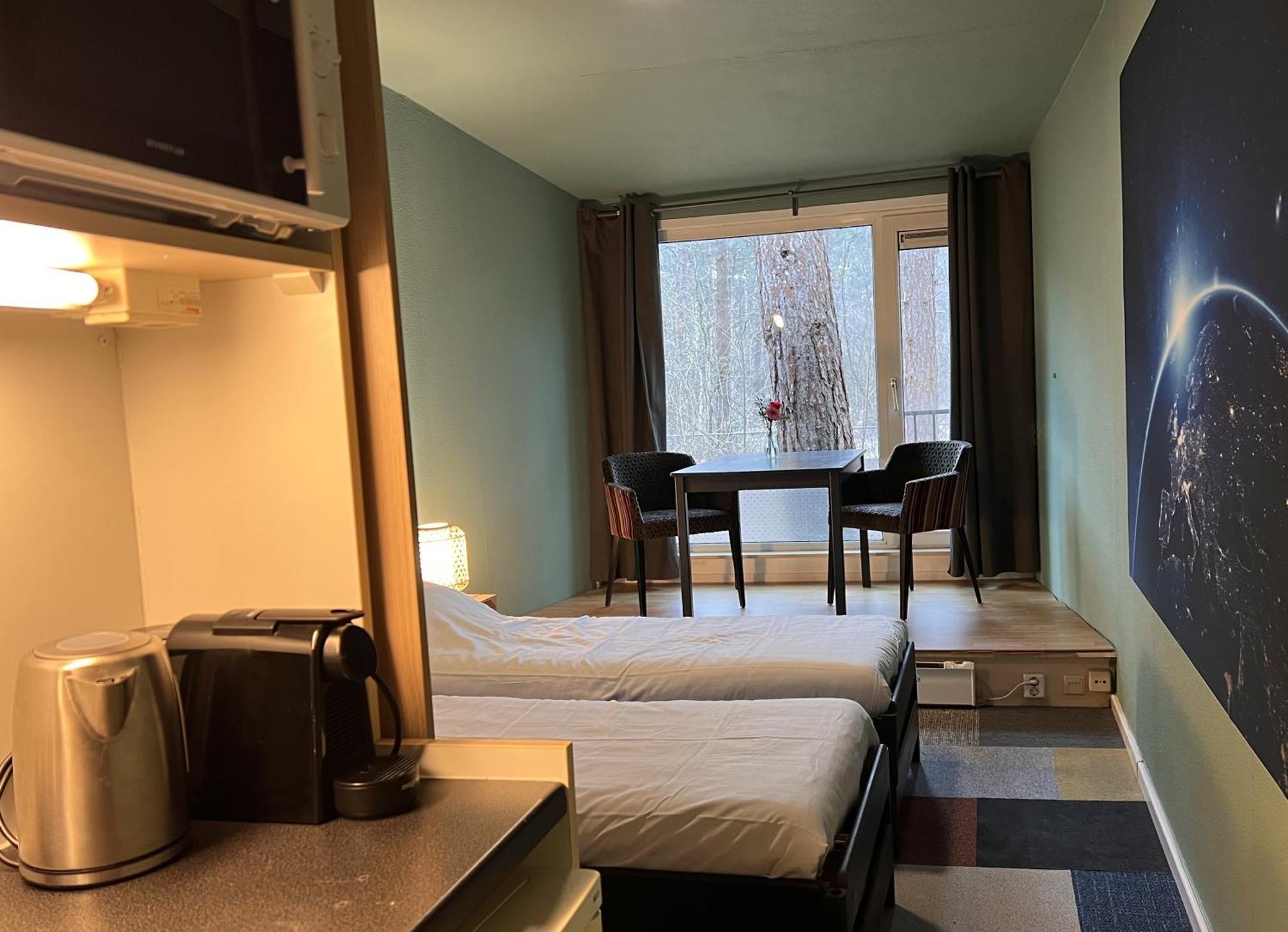 Harba Lorifa Hostel Valkenswaard Ruang foto