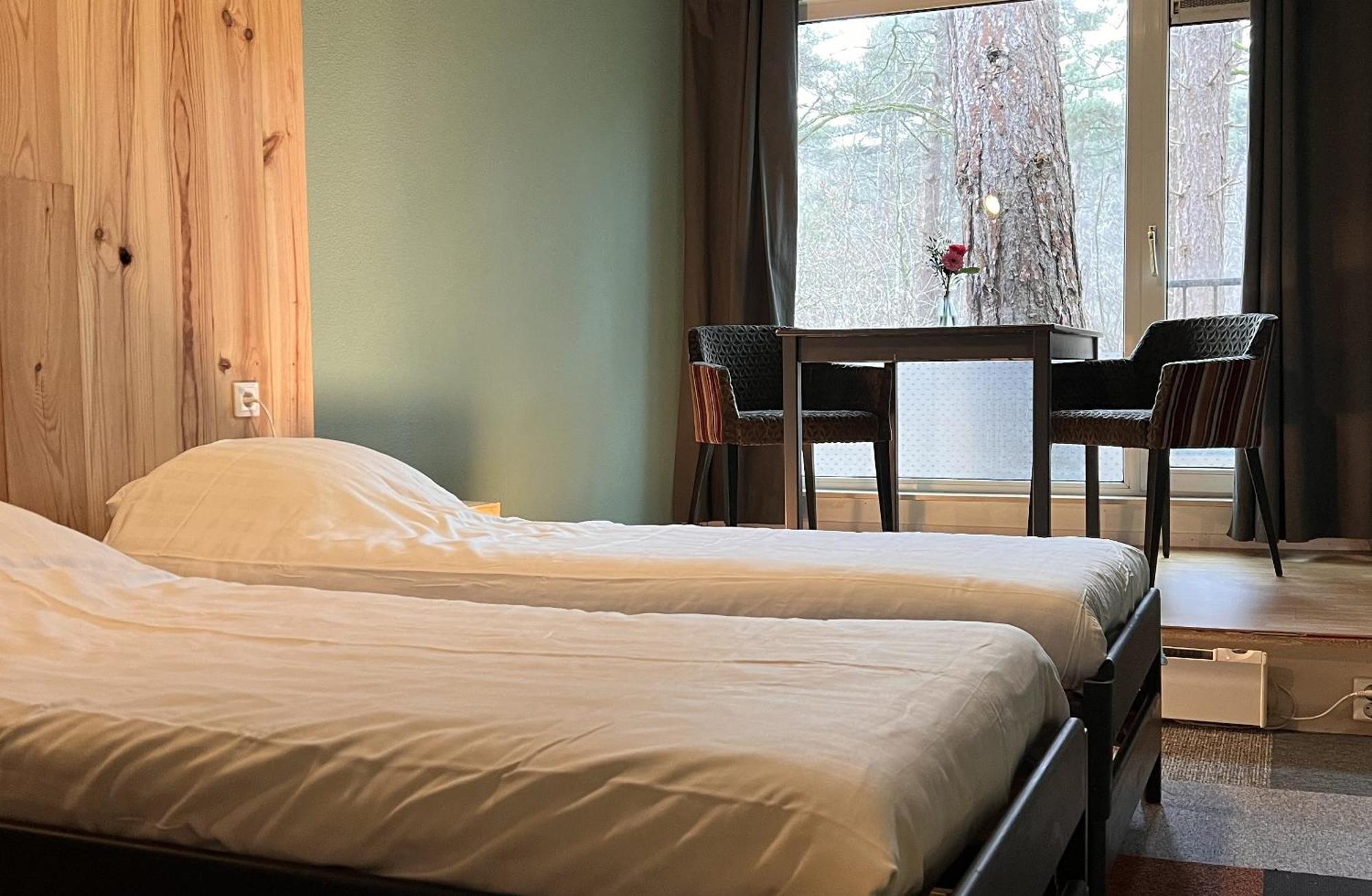 Harba Lorifa Hostel Valkenswaard Bagian luar foto