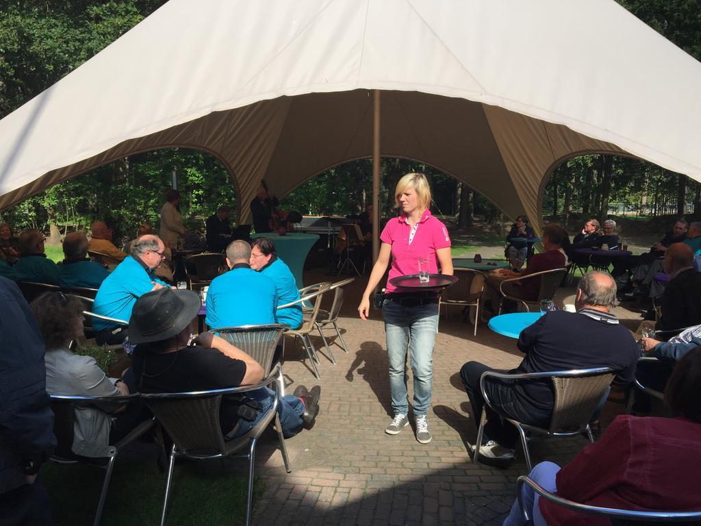 Harba Lorifa Hostel Valkenswaard Bagian luar foto